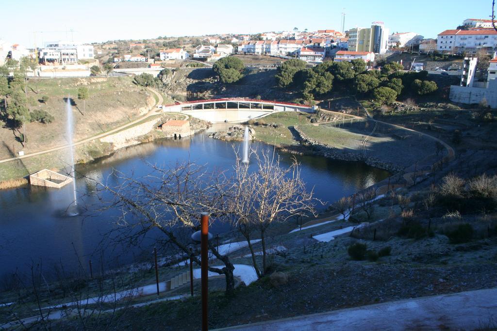 Гостевой дом Quinta De La Barandica Миранда-ду-Дору Экстерьер фото