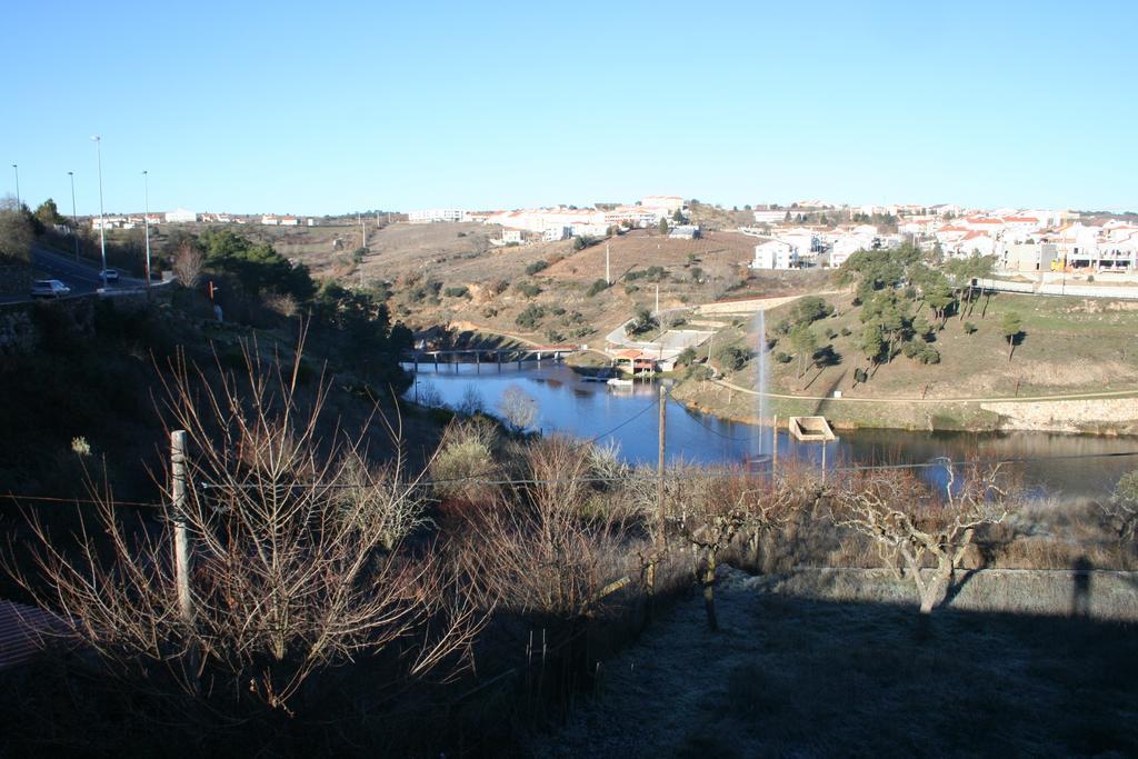Гостевой дом Quinta De La Barandica Миранда-ду-Дору Экстерьер фото